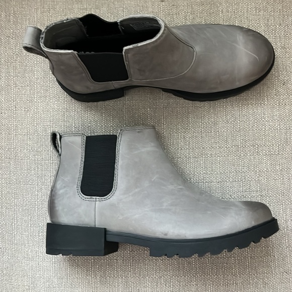 NEW Sorel Emelie II Waterproof Chelsea Boot Gray Size 7 - Picture 5 of 10